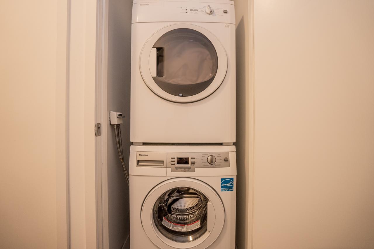 Aaira Suites Toronto Eksteriør billede