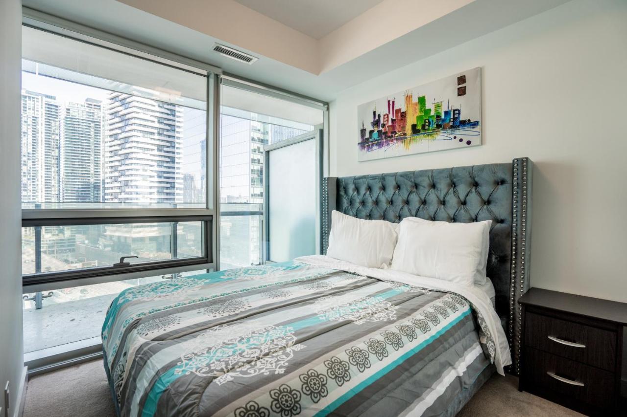 Aaira Suites Toronto Eksteriør billede