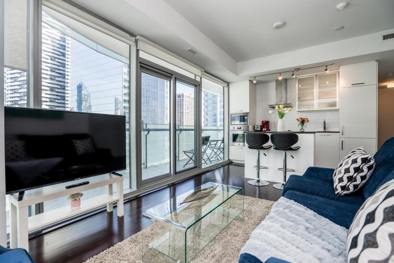 Aaira Suites Toronto Eksteriør billede