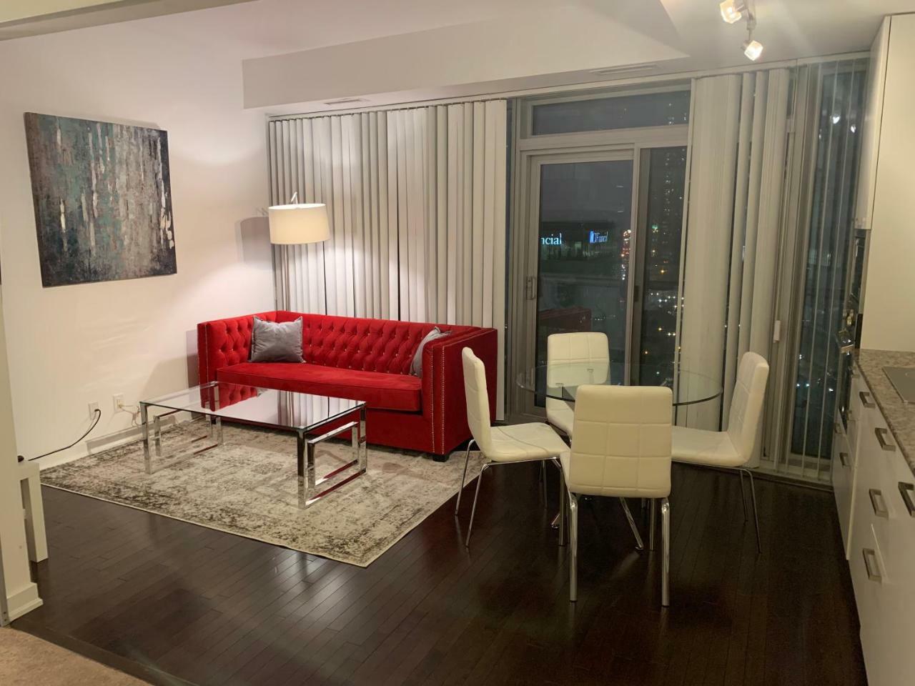 Aaira Suites Toronto Eksteriør billede
