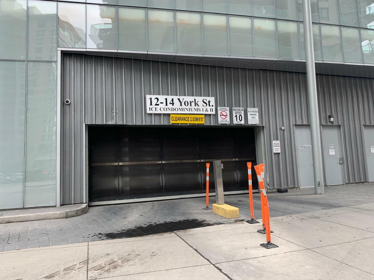 Aaira Suites Toronto Eksteriør billede