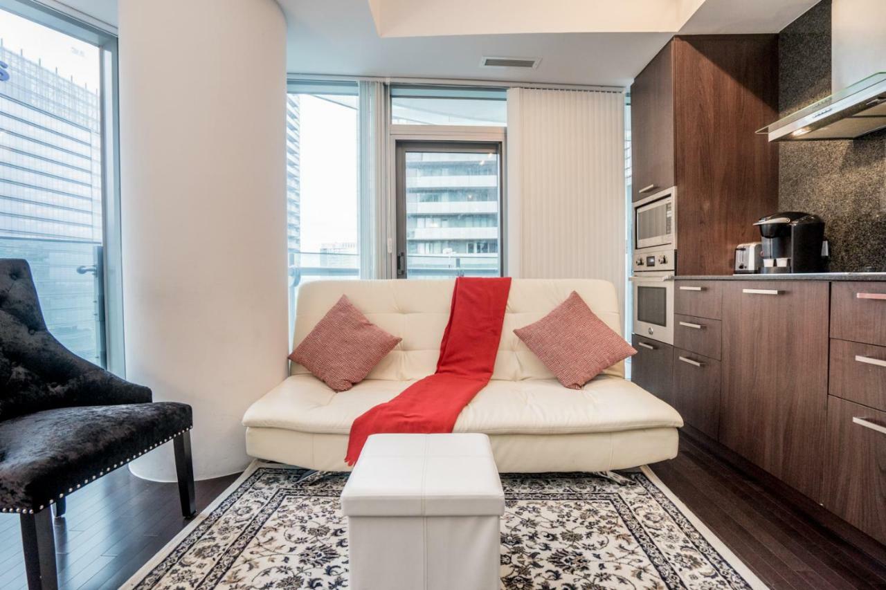 Aaira Suites Toronto Eksteriør billede