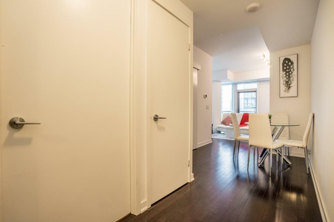 Aaira Suites Toronto Eksteriør billede