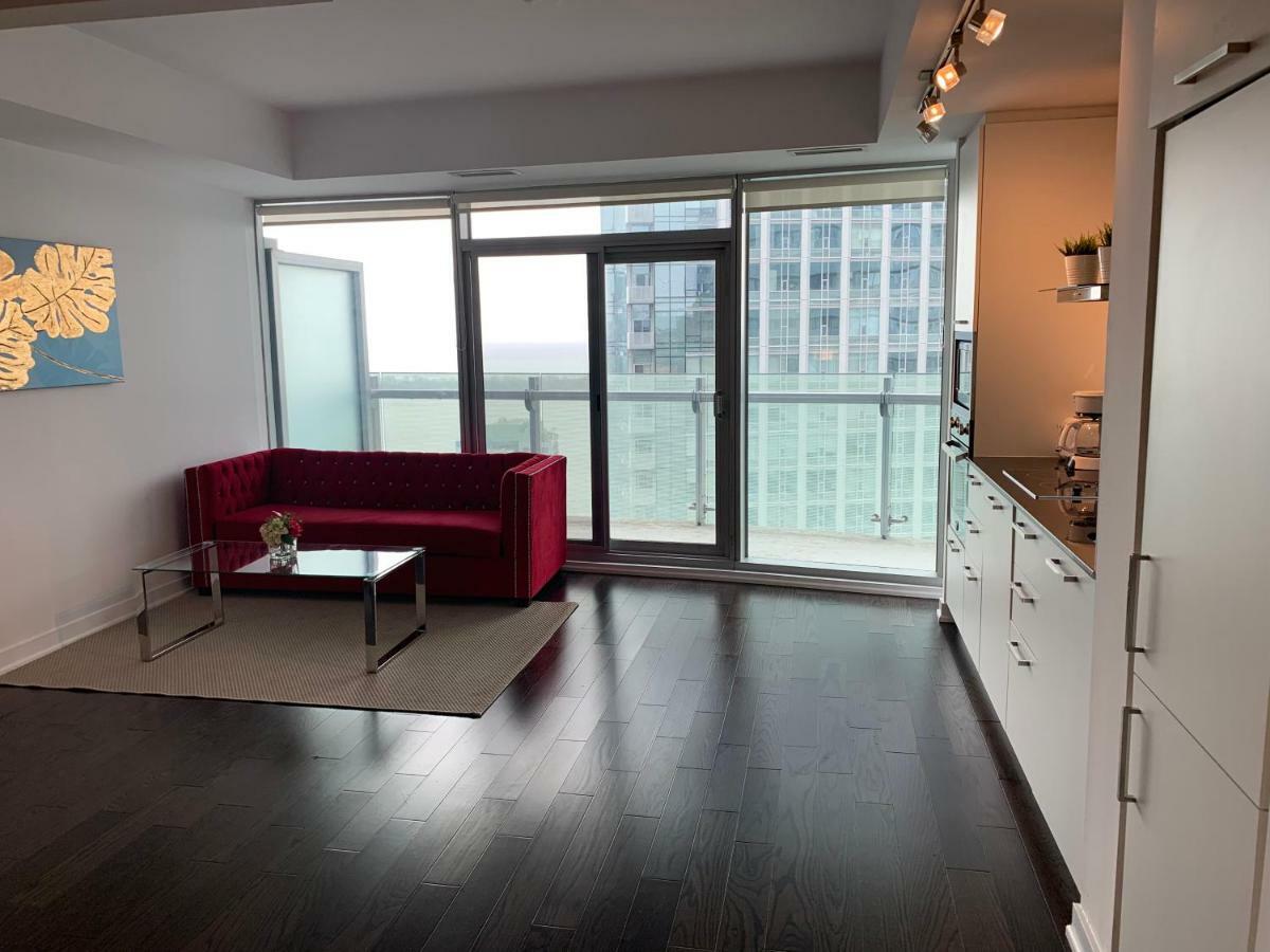 Aaira Suites Toronto Eksteriør billede