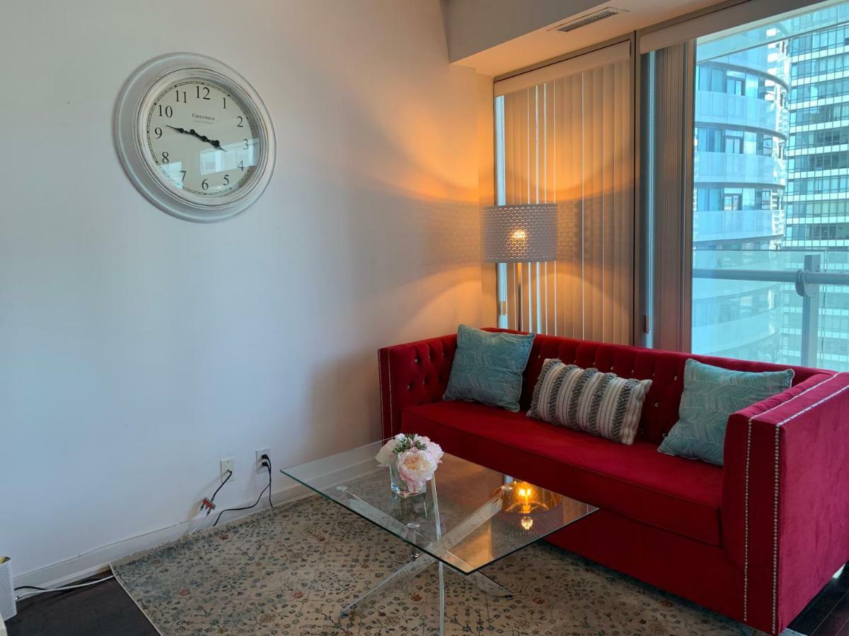 Aaira Suites Toronto Eksteriør billede