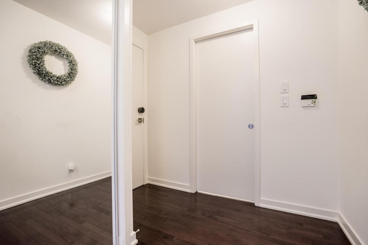 Aaira Suites Toronto Eksteriør billede