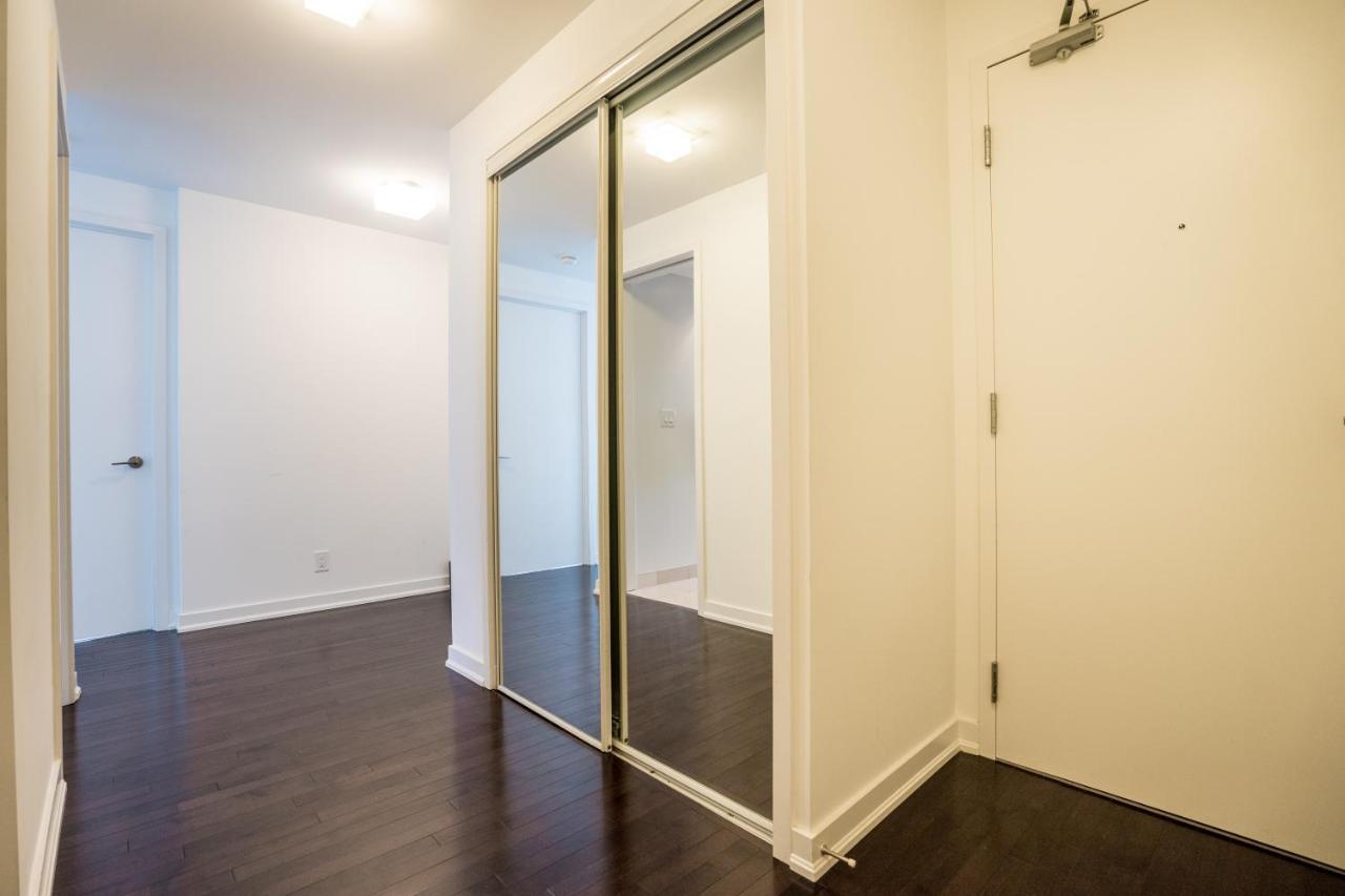 Aaira Suites Toronto Eksteriør billede