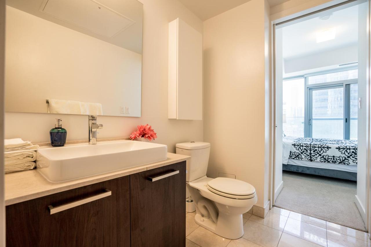 Aaira Suites Toronto Eksteriør billede